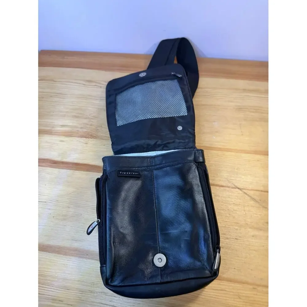 Travelon Black Leather Crossbody Shoulder Bag Organizer Multi Pocket
